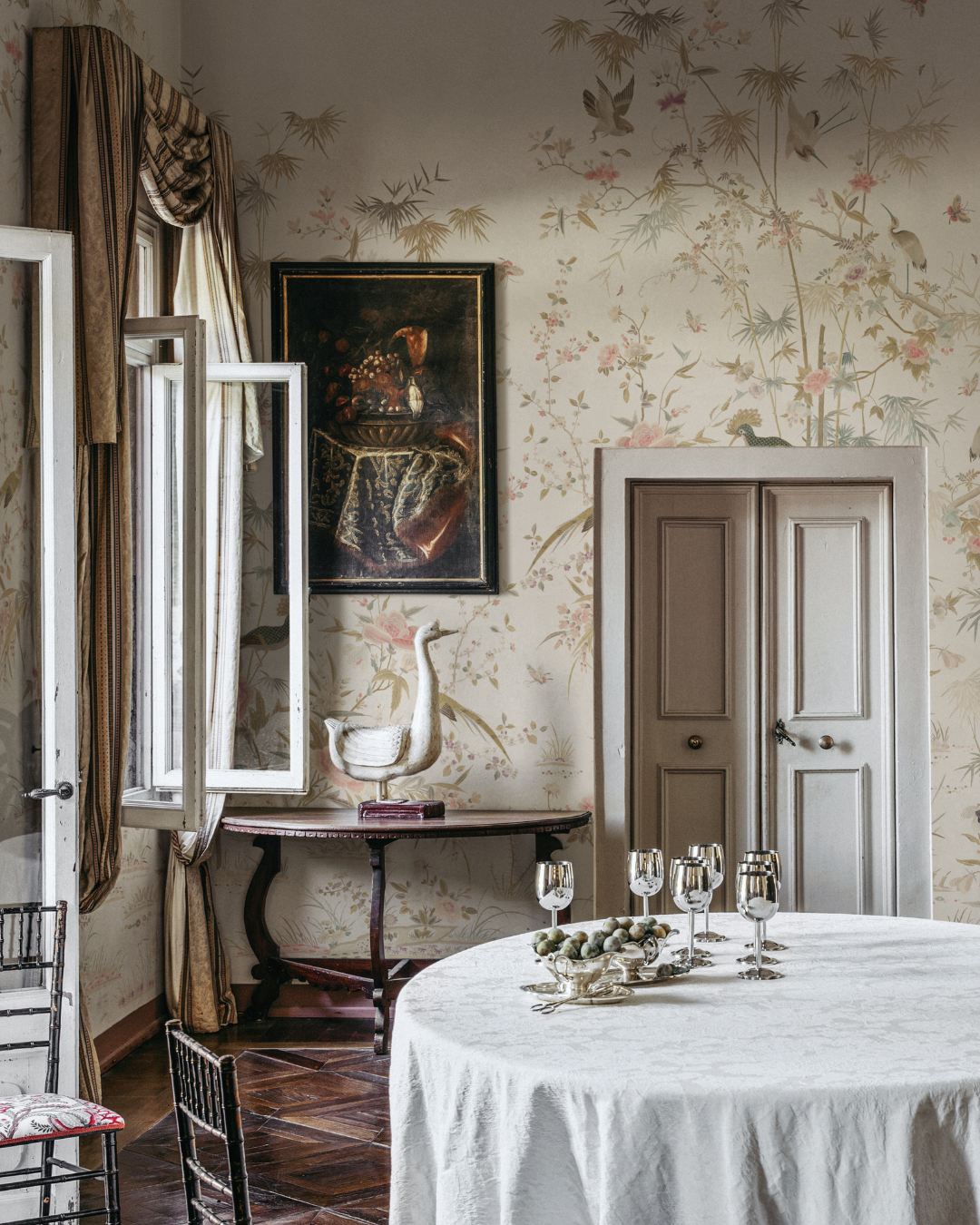 Chinoiserie Garden, Eggshell