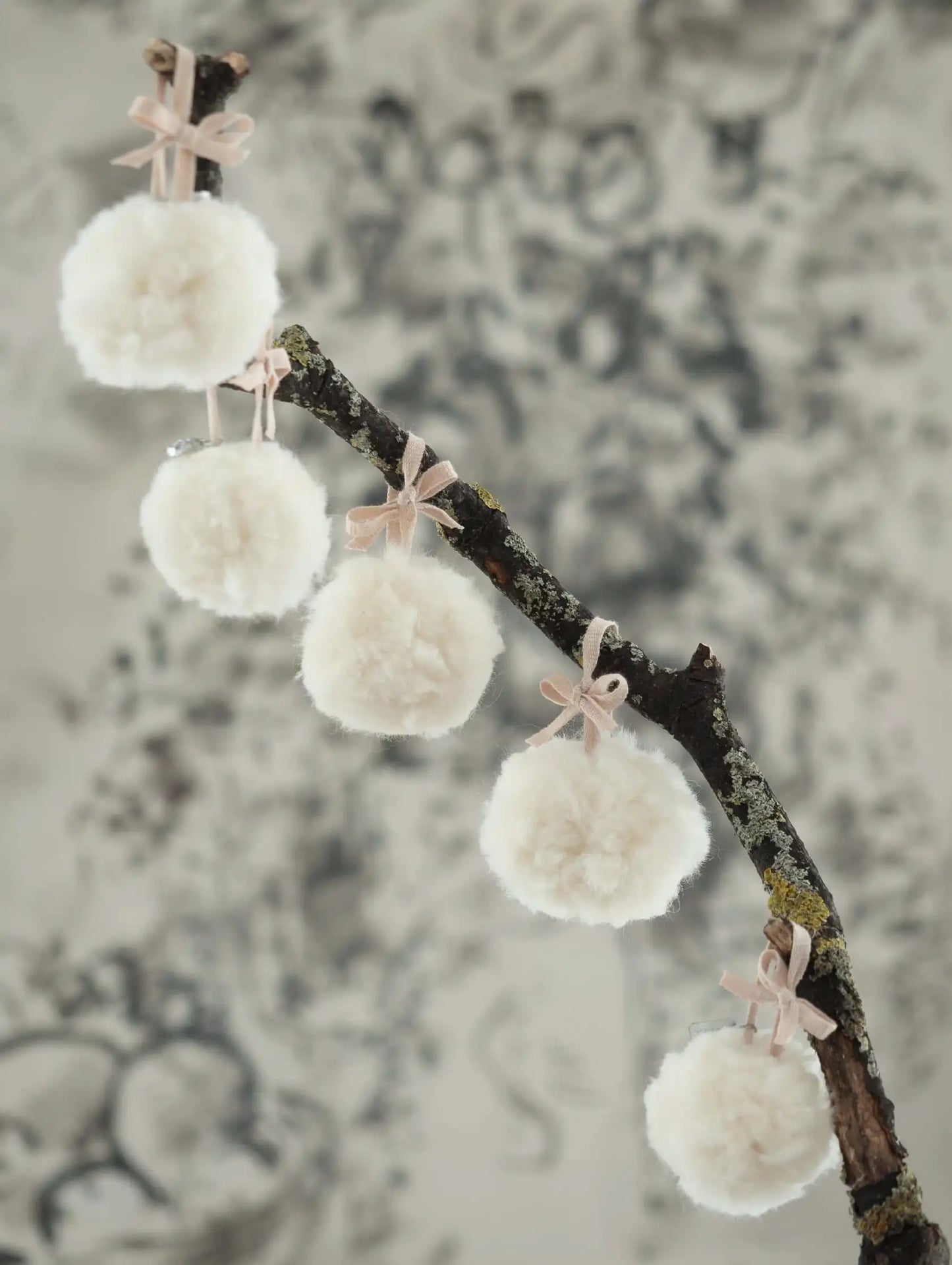 Merino Wool Snowball - Small