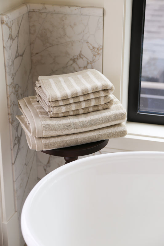 Bonnie Bath Towel - Beige
