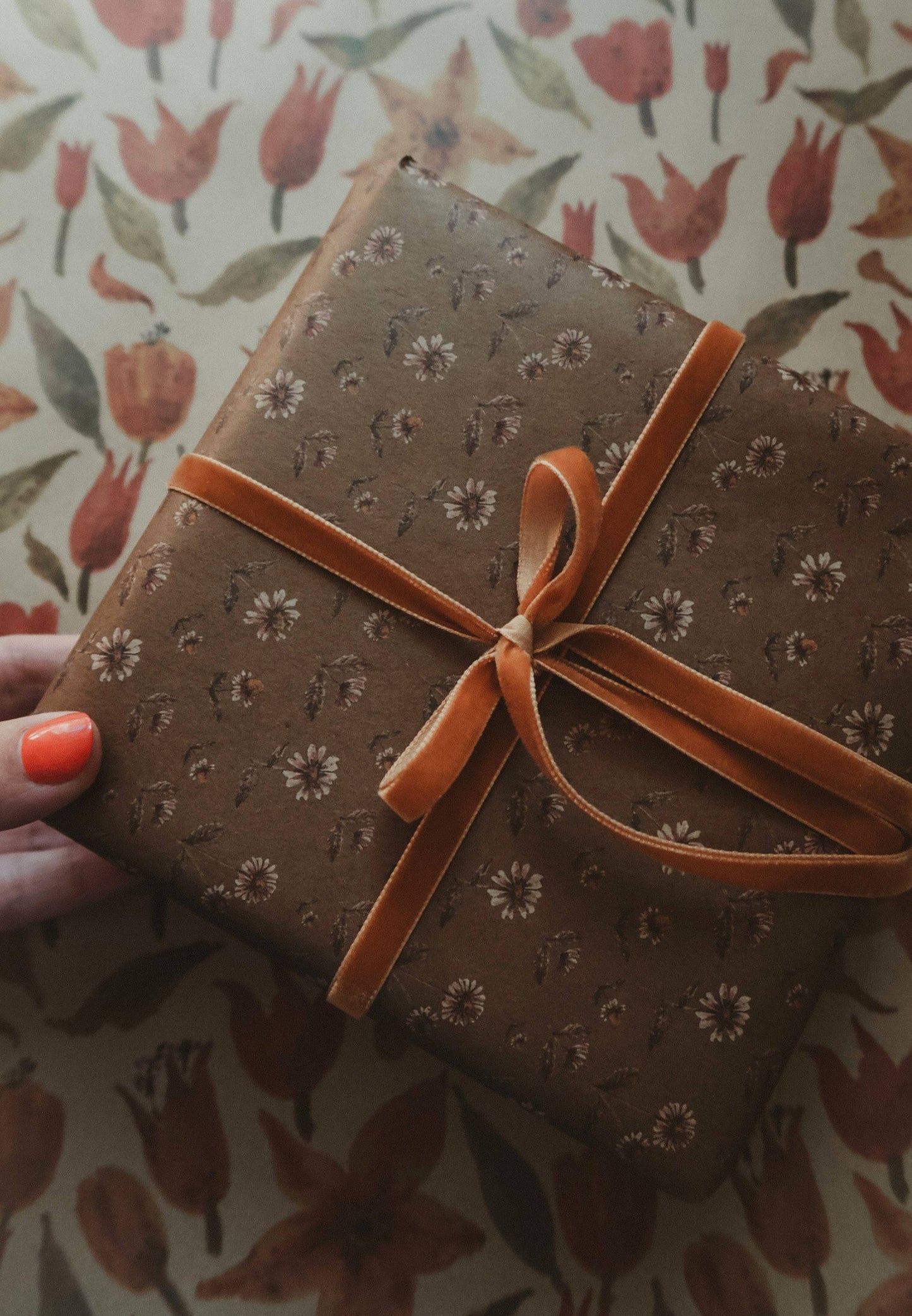 Daisies Kraft Wrapping Paper - Set of 3