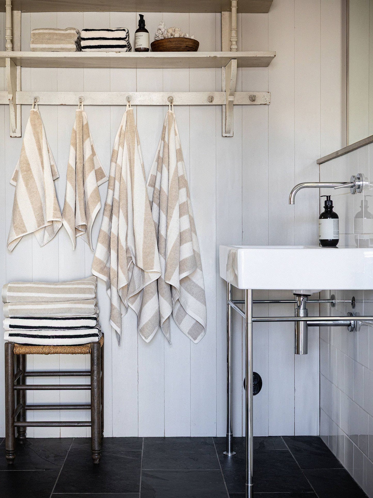 Cleo bath towel