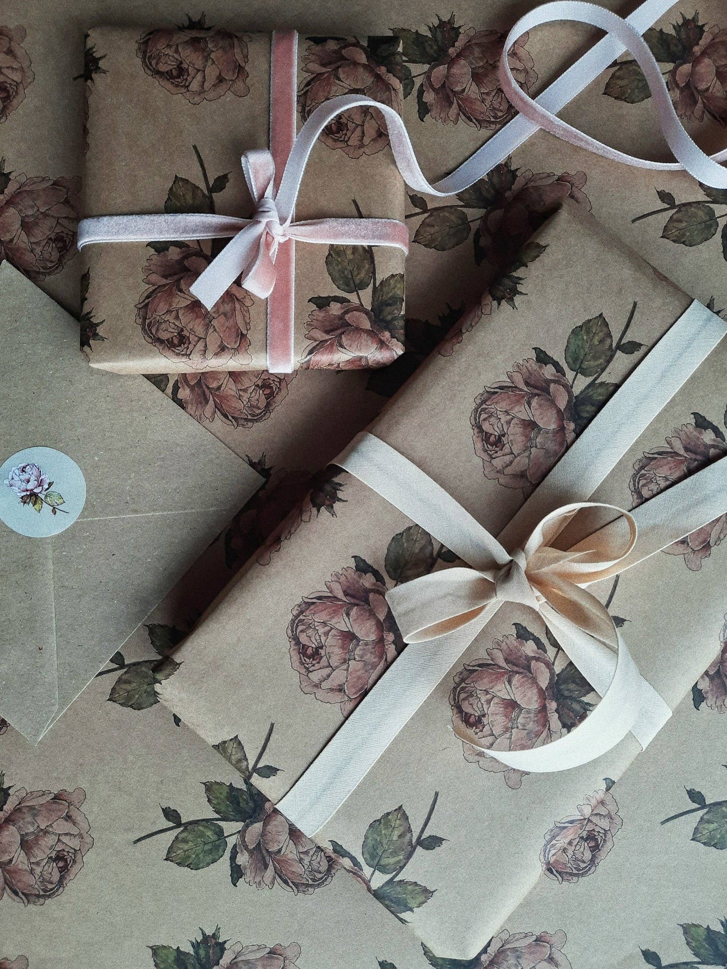 Vintage Rose Kraft Wrapping Paper - Set of 3