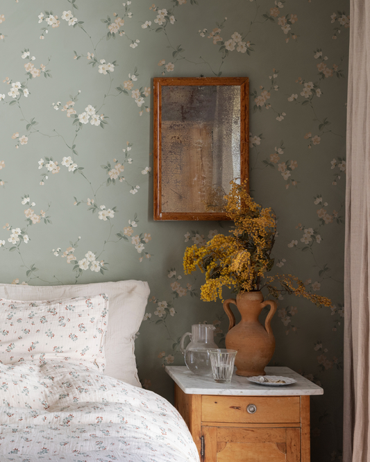 Engla, Sage Green