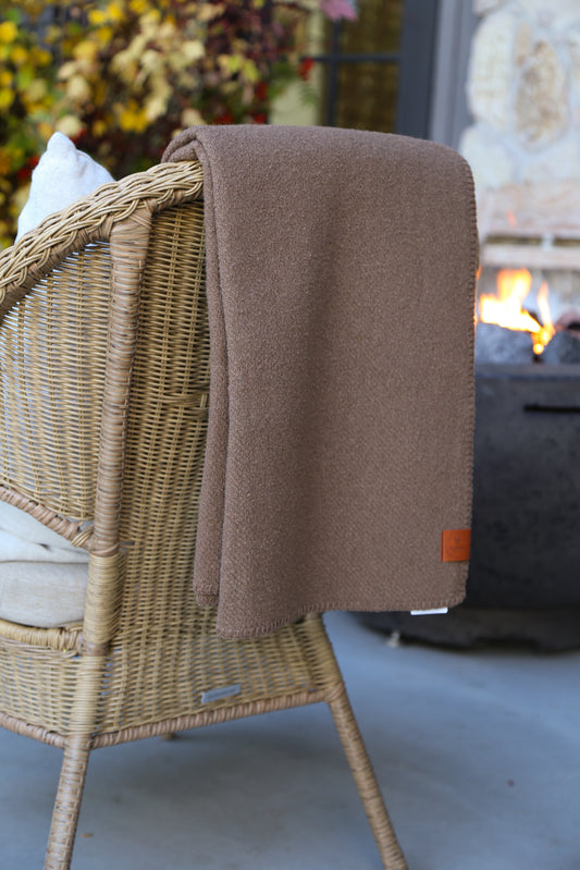 Boucle Throw