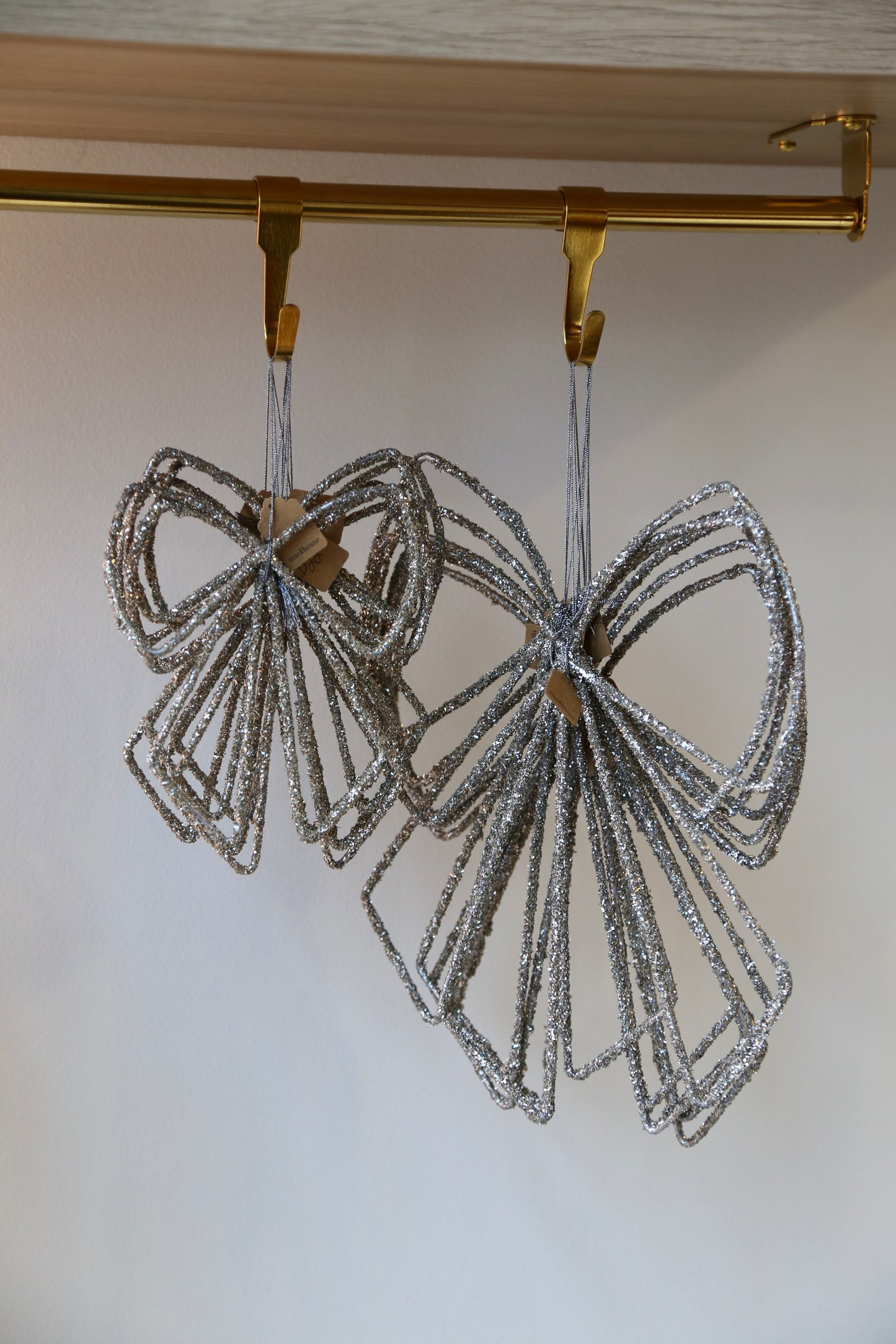 Silver Glitter Iron Bow