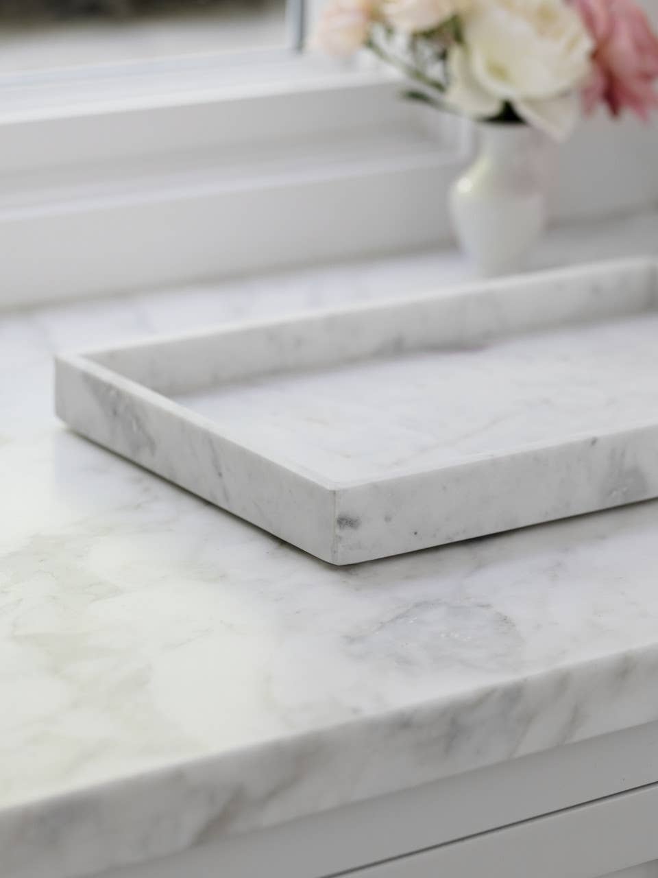 Estonia Grande Marble Tray