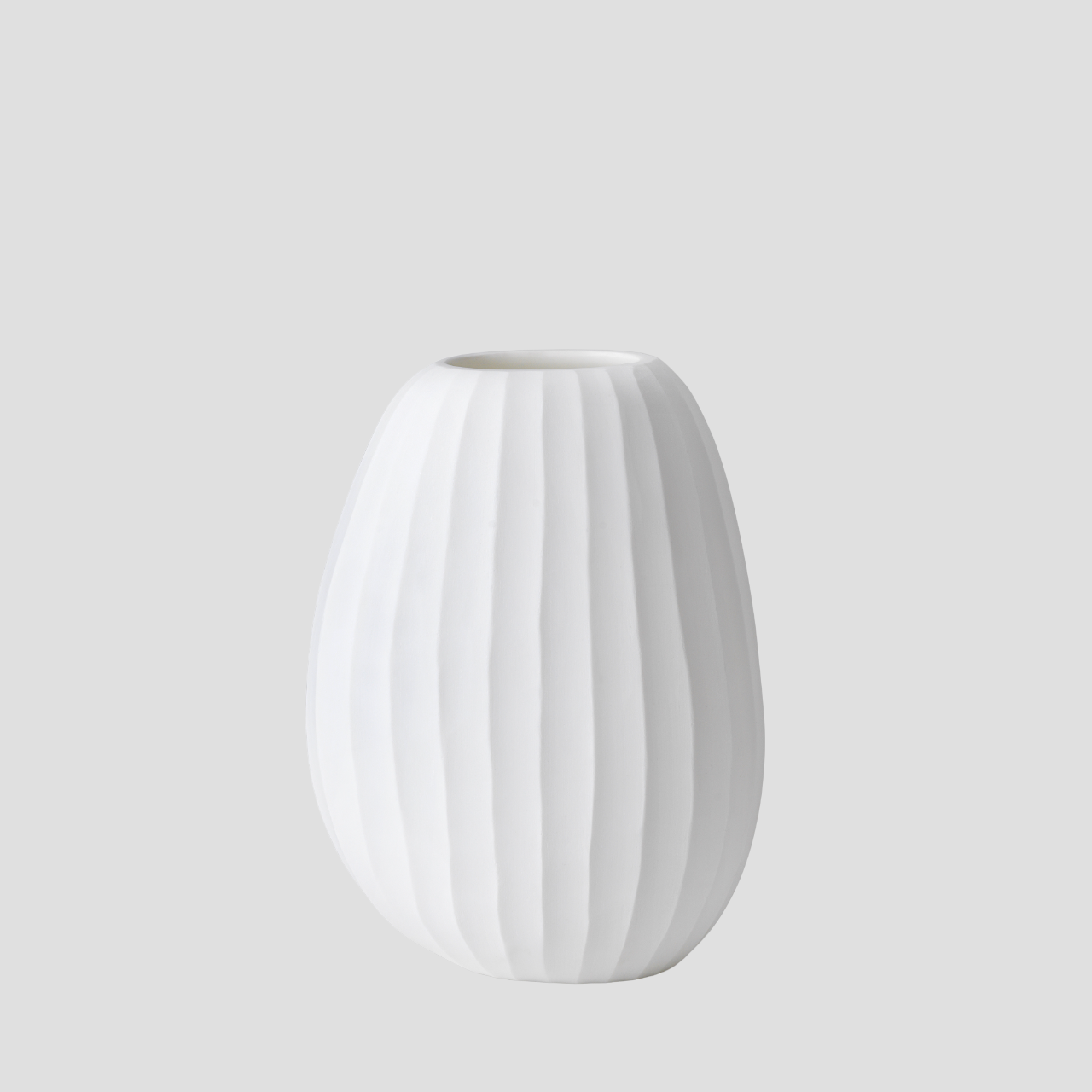 Organic Vase 04 - Opal White