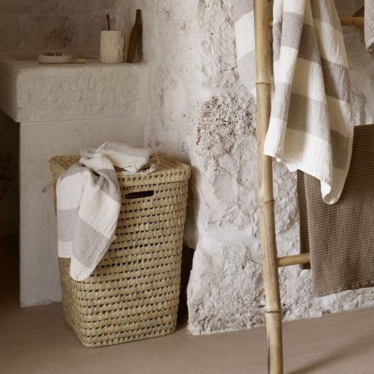 Laundry Basket w/ Lid