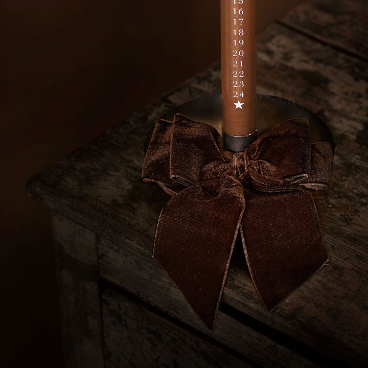 Chocolate Velvet Bow